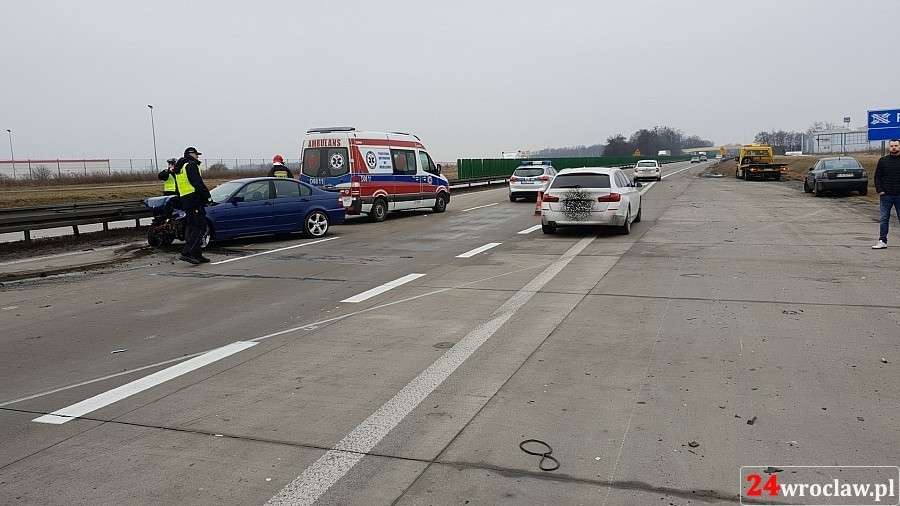 Pijany kierowca spowodował wypadek na autostradzie A4