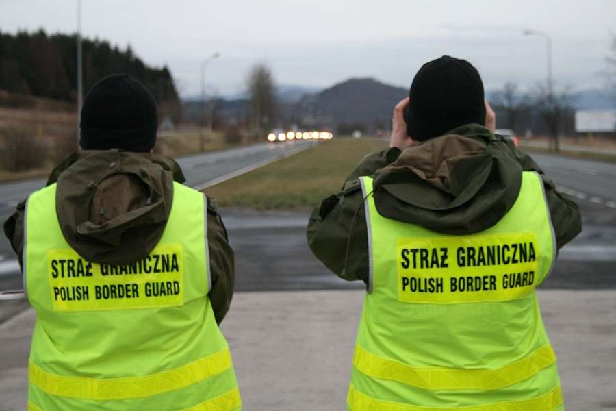 Nielegalnie przekroczyli granicę