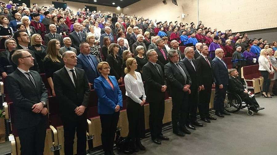 Uroczysta promocja doktorów na Uniwersytecie Medycznym we Wrocławiu
