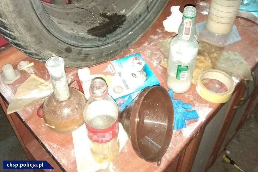 ZLIKWIDOWANE LABORATORIUM NARKOTYKOWE