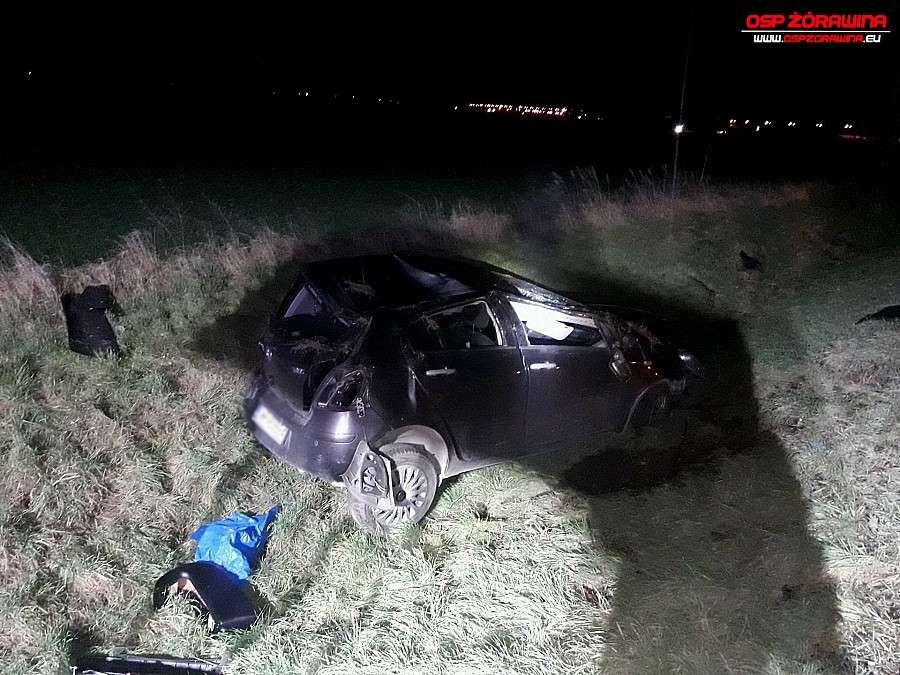 Dachowanie przy zjeździe na autostradę A4