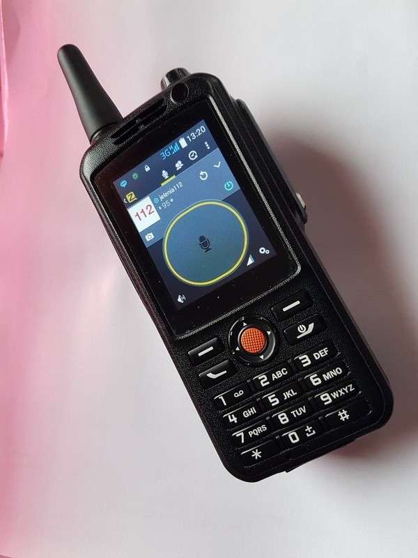 CB Radio w telefonie?? Tak, teraz to już możliwe. Dołącz do nas.