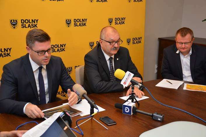 Więcej połączeń kolejowych na Dolnym Śląsku w nowym rozkładzie jazdy! 