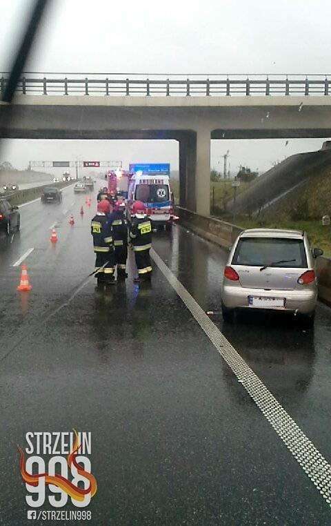 Zderzenie dwóch aut na A4