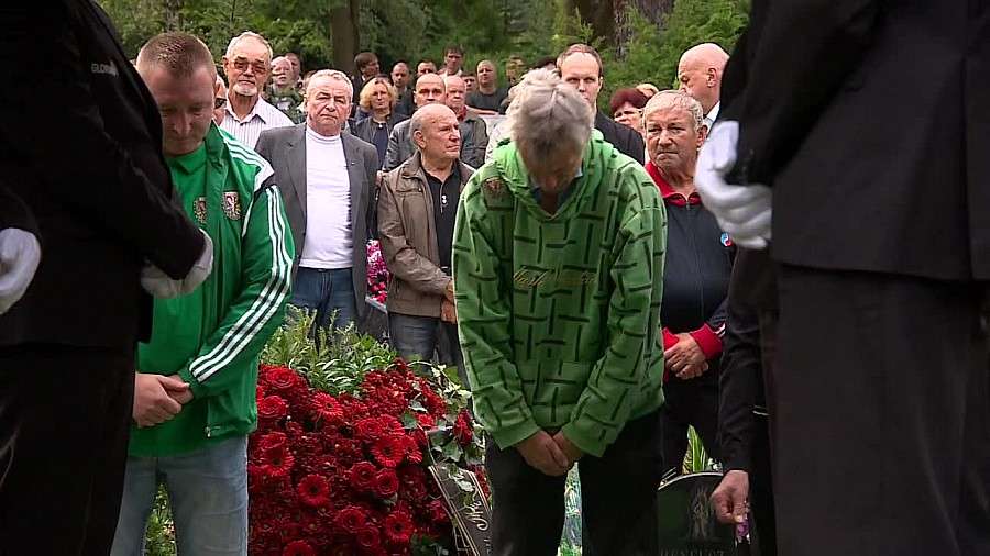 Ostatnie pożegnanie Adama Wójcika. Legendarny polski koszykarz spoczął na Cmentarzu Grabiszyńskim we