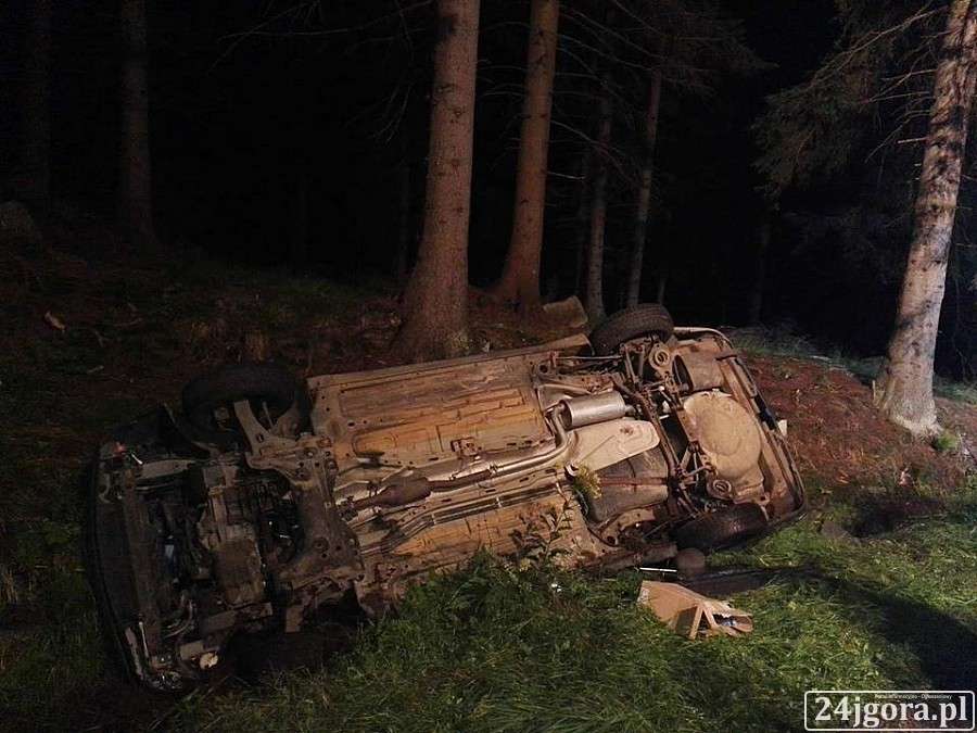 Wypadek taksówki pod Karpaczem