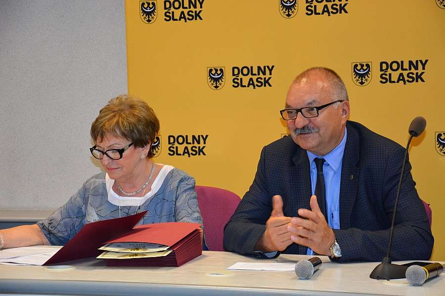 Blisko 44 mln złotych na budowę sieci wodociągowo-kanalizacyjnych
