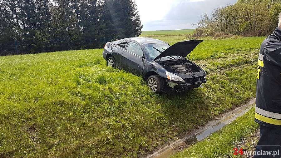 Zderzenie dwóch aut na autostradzie A4 pod Wrocławiem