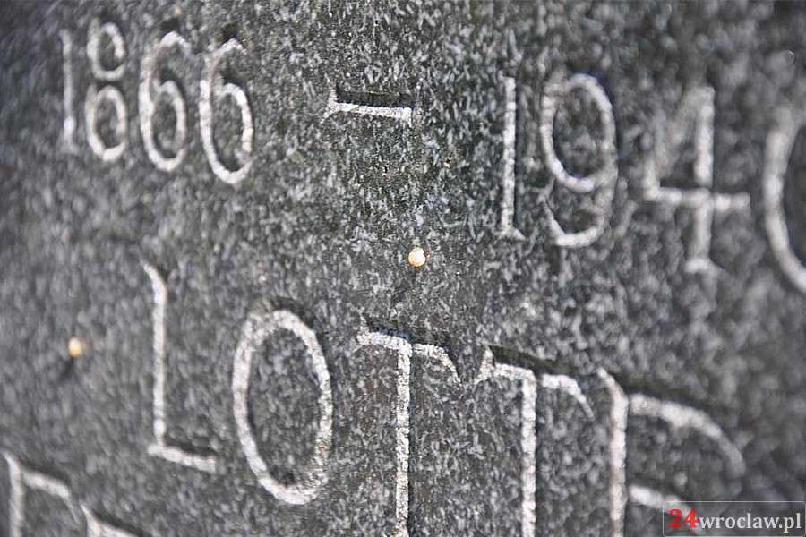 Odkryj tajemnice Starego Cmentarza Żydowskiego