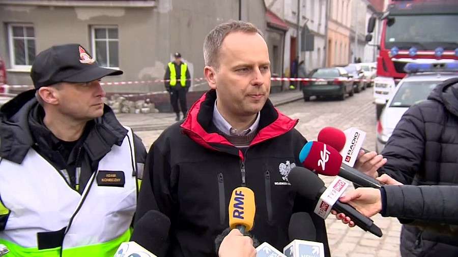 Odnaleziono piątą ofiarę zawalenia kamienicy w Świebodzicach. Trwają poszukiwanie ostatniej zaginion