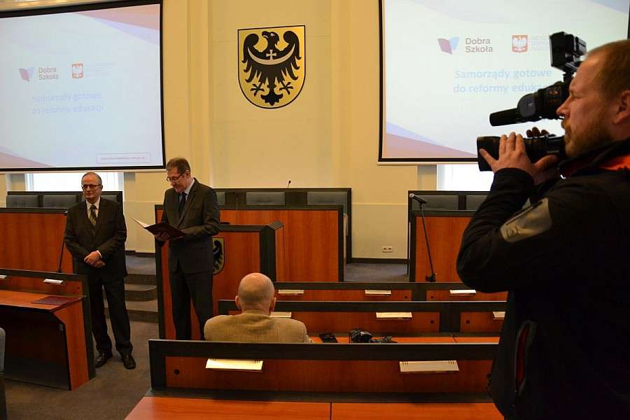 Reforma edukacji – aktualny stan wdrażania zmian w oświacie na Dolnym Śląsku