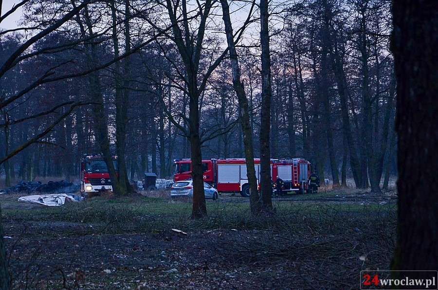 Pożar opon i śmieci na Zakrzowie 