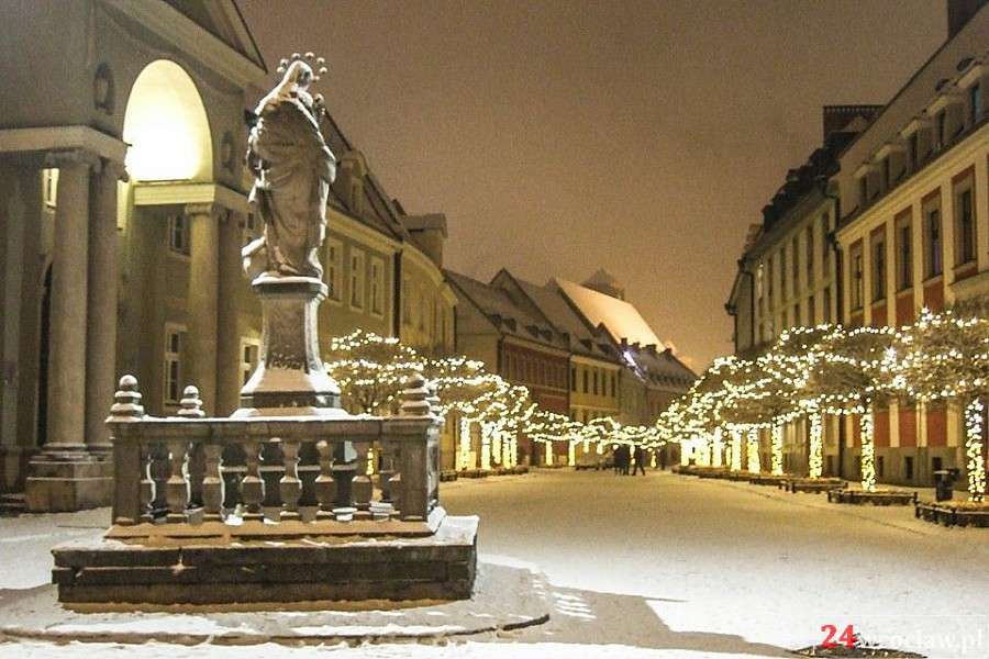 Wyrusz na spacer po Ostrowie śladami latarnika!