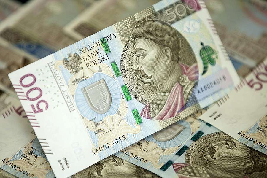 Czy banknot 500-złotowy sprawdzi się w dobie płatności bezgotówkowych?