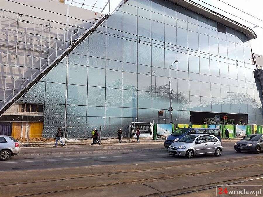 Zniknęło rusztowanie galerii Wroclavia