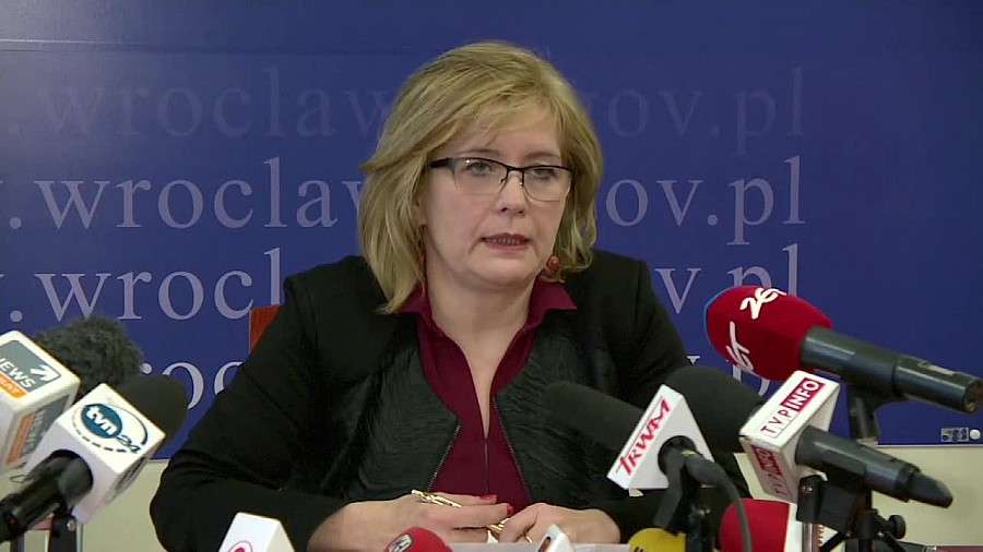 Prokuratura we Wrocławiu: 2,5 mln łapówki za reprywatyzację działki przy Pl. Defilad 1. Wielomiliono