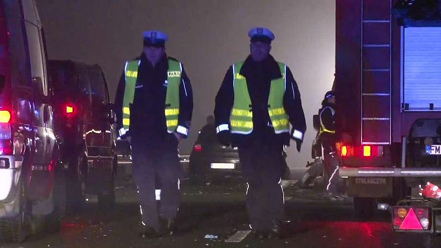 Dwie ofiary i dwie osoby ranne w karambolu na autostradzie A2