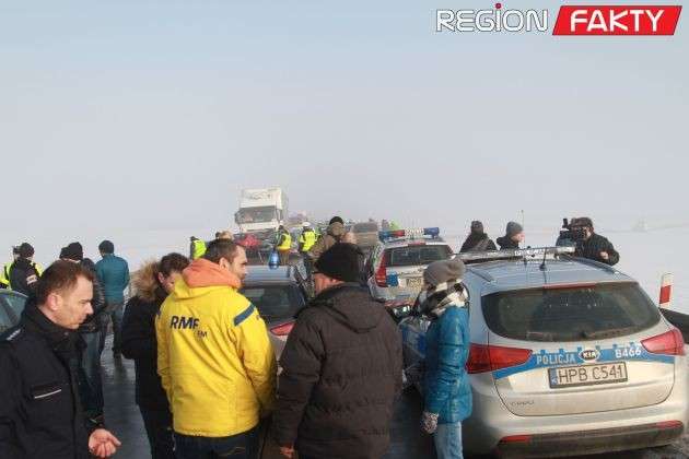 Karambol na łączniku pomiędzy Świdnicą a A4  (FOTO/WIDEO)