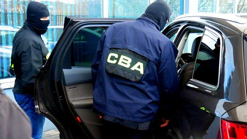 CBA zatrzymało pięć osób ws. reprywatyzacji w stolicy