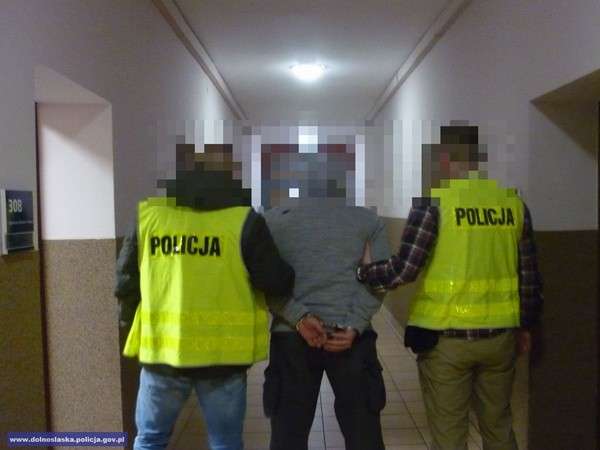 Ukradł puszkę z pieniędzmi w jednym z wrocławskich barów