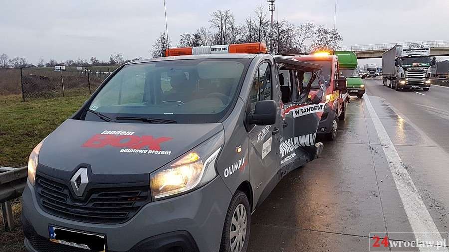 Zderzenie na zjeździe z autostrady