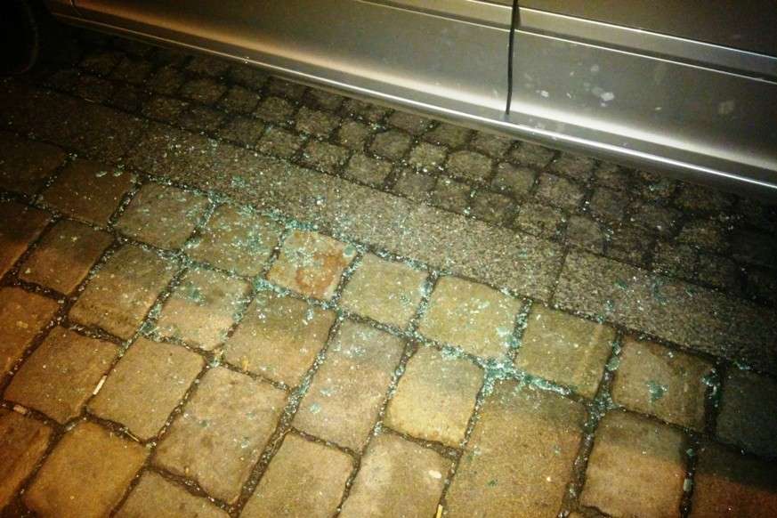 Rozbił szybę w taksówce
