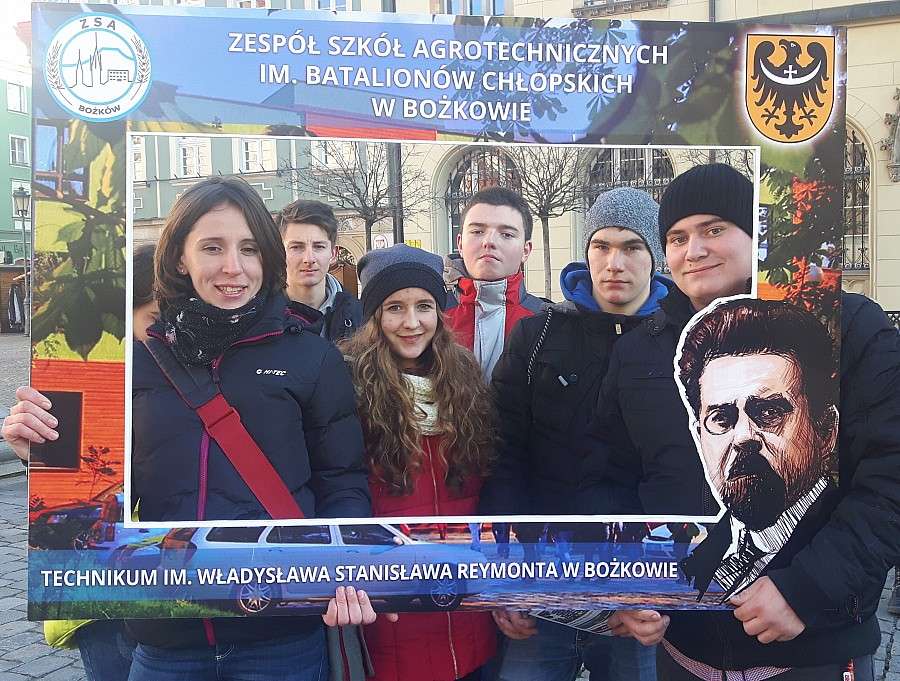 Happening Reymontowski na ulicach Wrocławia 