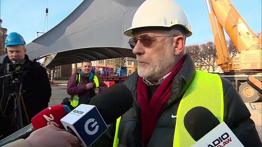 Wrocławska Iglica na razie nie wróci na swoje miejsce.