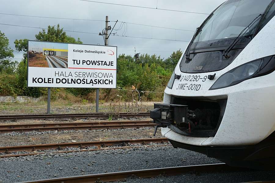 Budowa hali serwisowej Kolei Dolnośląskich rozpoczęta!