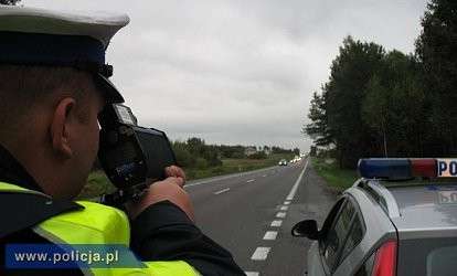 Kolejne prawa jazdy odebrane za nadmierną prędkość 