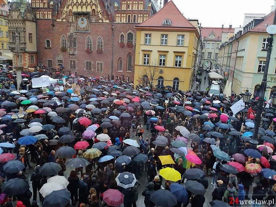 Czarny protest we Wrocławiu