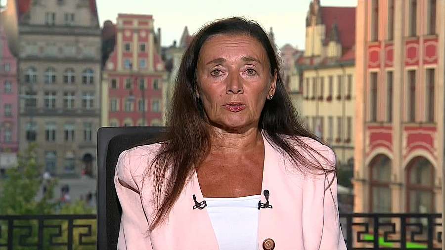 Należy zalegalizować medyczną marihuanę i uniemożliwić jej rekreacyjne zażywanie.