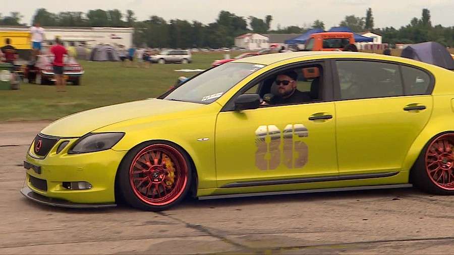 Tuning, wyścigi, drift, piękne dziewczyny i hałas w jednym czyli kolejna edycja JAPFEST za nami