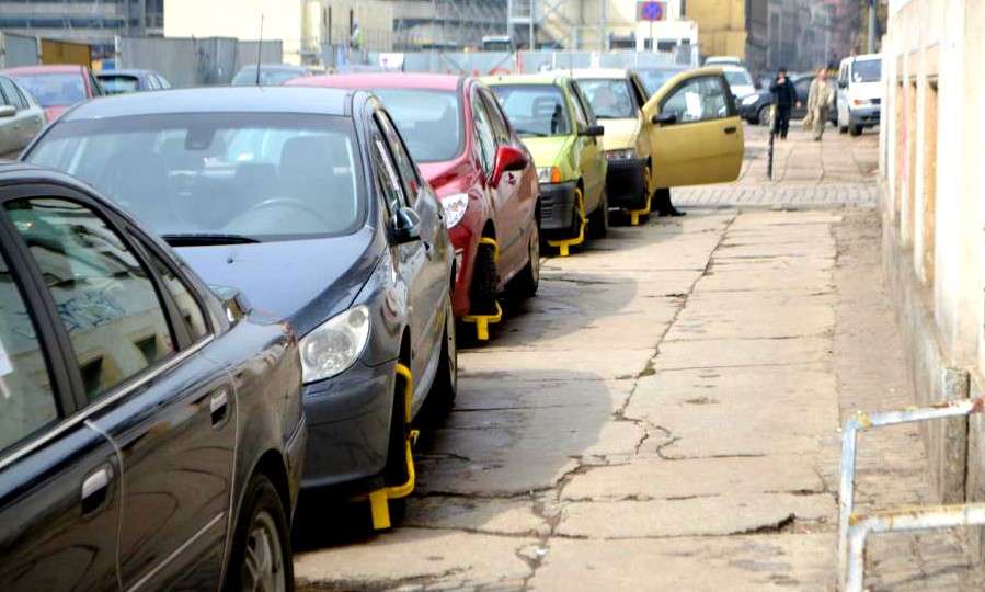 Ulice objęte kontrolą parkowania   