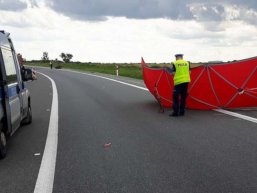 Pasażerka motocykla zginęła na drodze do Kłodzka