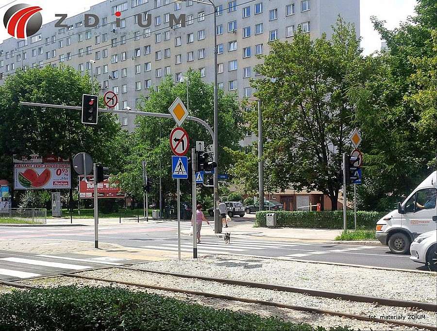 Kolorowe światła na Powstańców Śląskich