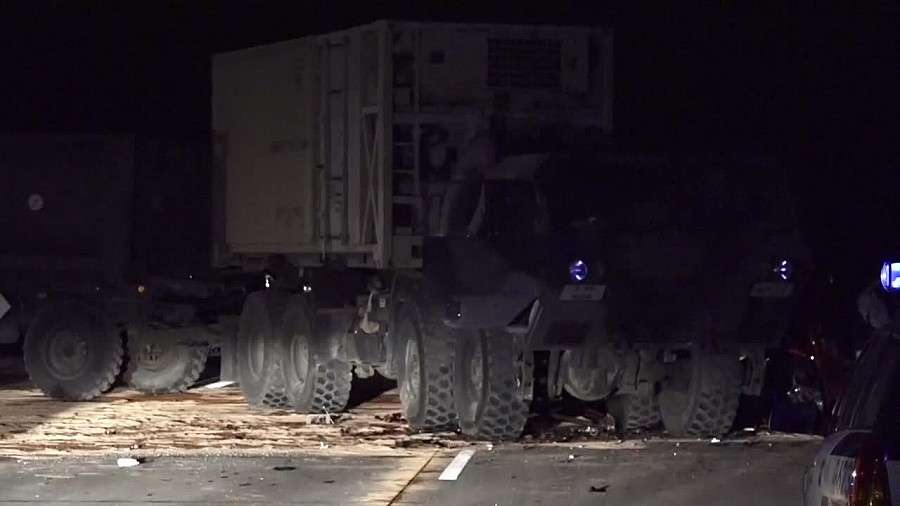 Śmiertelny wypadek na A18. Wojskowy pojazd wracający z ćwiczeń 