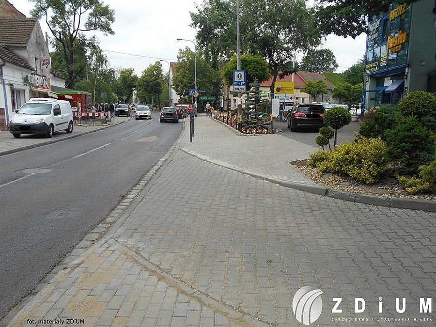 Nowy chodnik na Krzyckiej