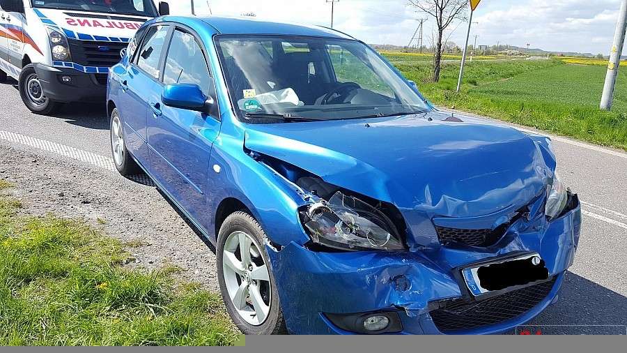 Zderzenie dwóch aut w pobliżu innej kolizji