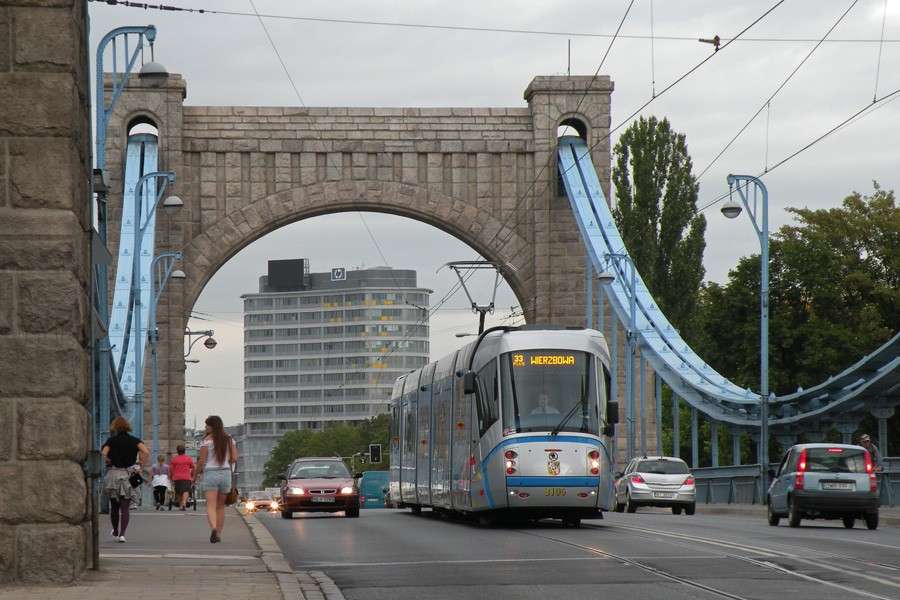 Tramwaj na moście - dwa ostatnie dni konkursu