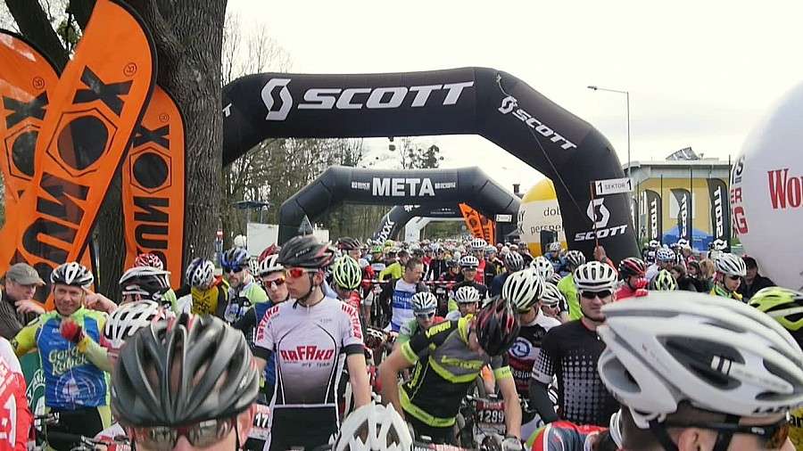 Blisko 2000 osób wystartowało na Bike Maratonie w Miękini pod Wrocławiem