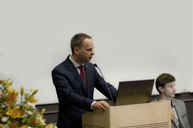 Wojewoda Dolnośląski gościem Międzynarodowej Konferencji Onkologicznej we Wrocławiu