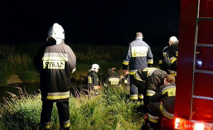 Zwłoki mężczyzny wyłowione ze Ślęzy