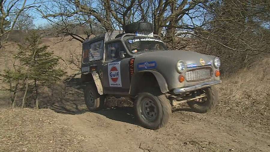 Ewenement na skalę światową. Syrena Bosto z napędem 4x4