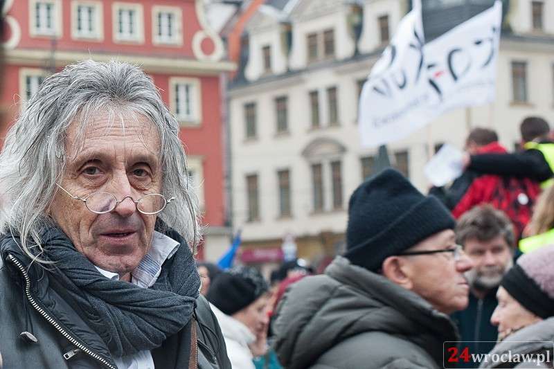 Manifa KOD-u na Placu Solnym (galeria zdjęć)