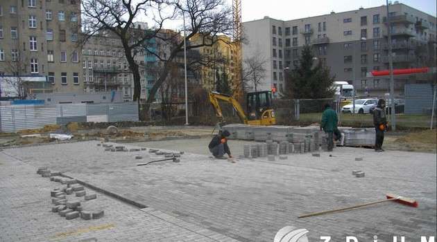 Powstaje parking przy hali Grafit