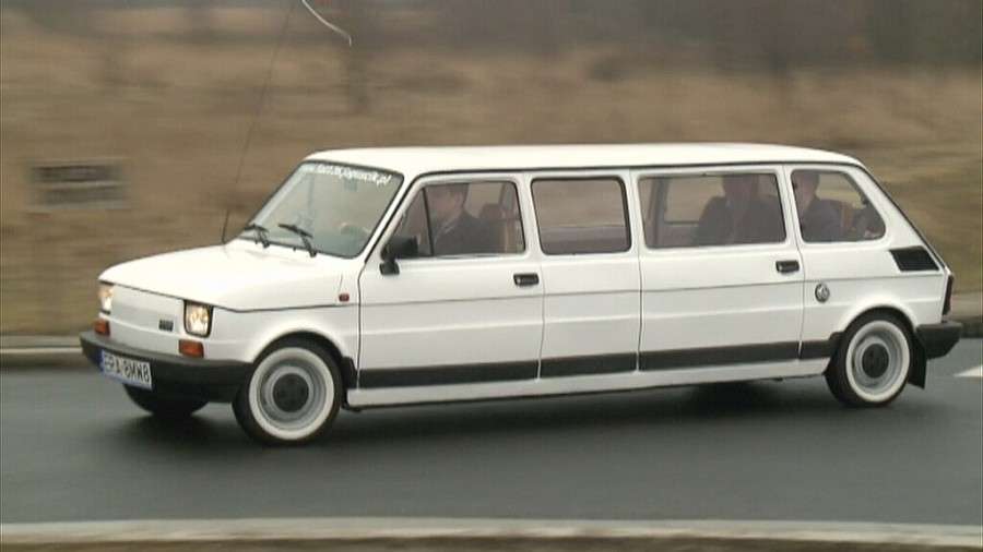 Legenda polskiej motoryzacji w nowej wersji. Fiat 126p stał się... limuzyną