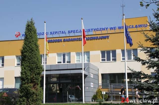 Szpital przy Kamieńskiego zamknięty dla odwiedzających