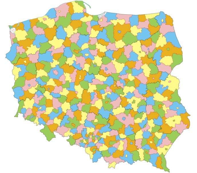 Słabość powiatów przemawia za ich likwidacją