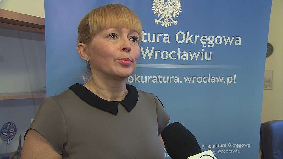 Zaklejała usta taśmą, by 